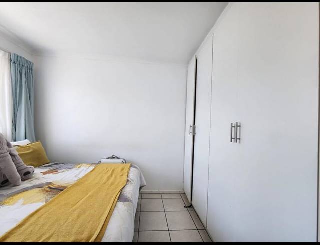 2 BEDROOM PROPERTY TO RENT IN NORTH BEACH